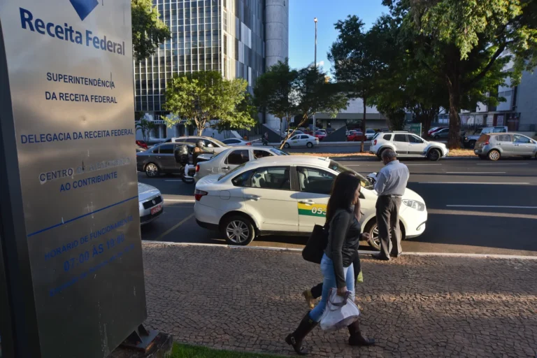 Receita bloqueia registro de Duimp até sábado para ajustes no Portal Único